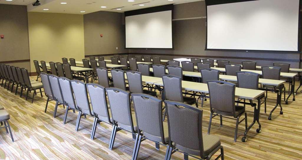 I Hotel And Illinois Conference Center - Champaign Rom bilde