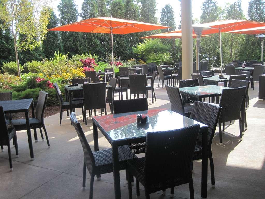 I Hotel And Illinois Conference Center - Champaign Restaurant bilde