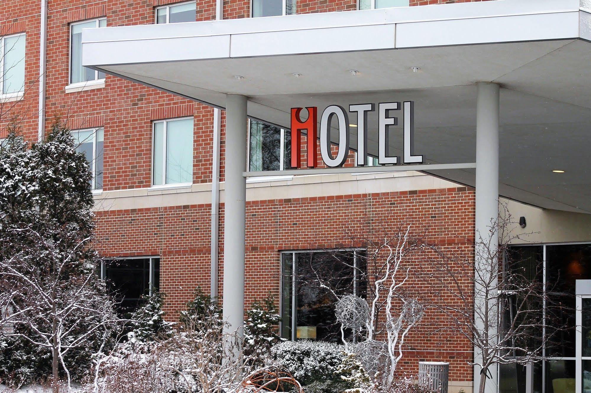 I Hotel And Illinois Conference Center - Champaign Eksteriør bilde