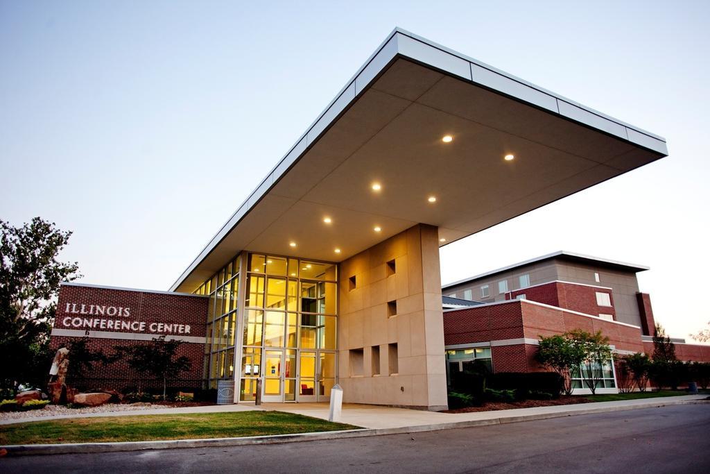 I Hotel And Illinois Conference Center - Champaign Eksteriør bilde